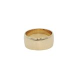 9 Carat Yellow Gold Wedding Ring