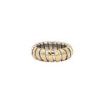 18 Carat Yellow & White Gold Stretch Ring