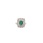 18 Carat White Gold Ring