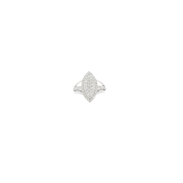 18 Carat White Gold Ring