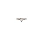 18 Carat White Gold Ring