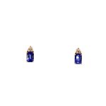 18 Carat Yellow Gold Stud Earings